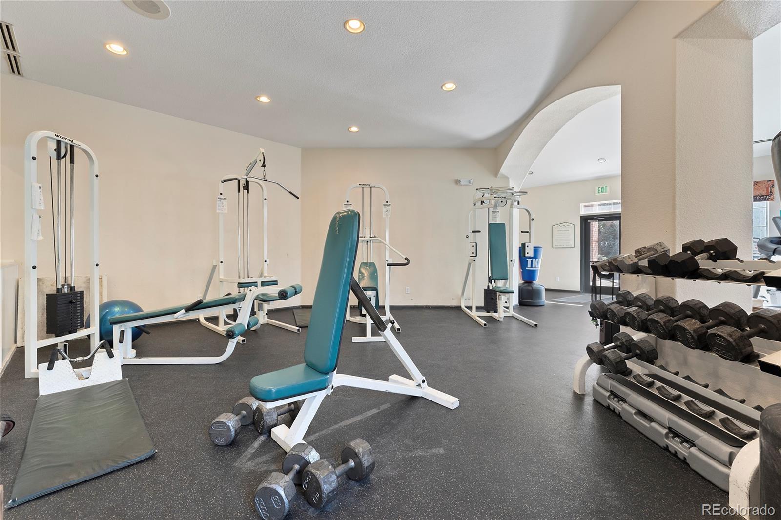 1632 W Canal Circle Unit: 933