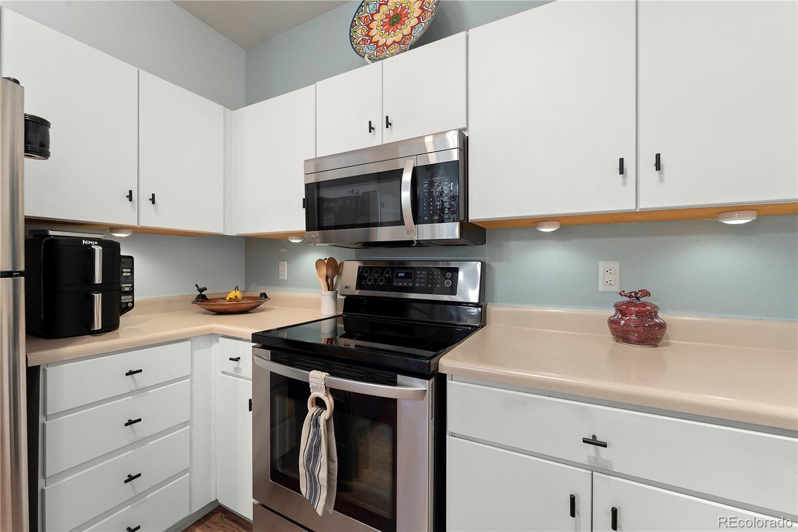 1632 W Canal Circle Unit: 933