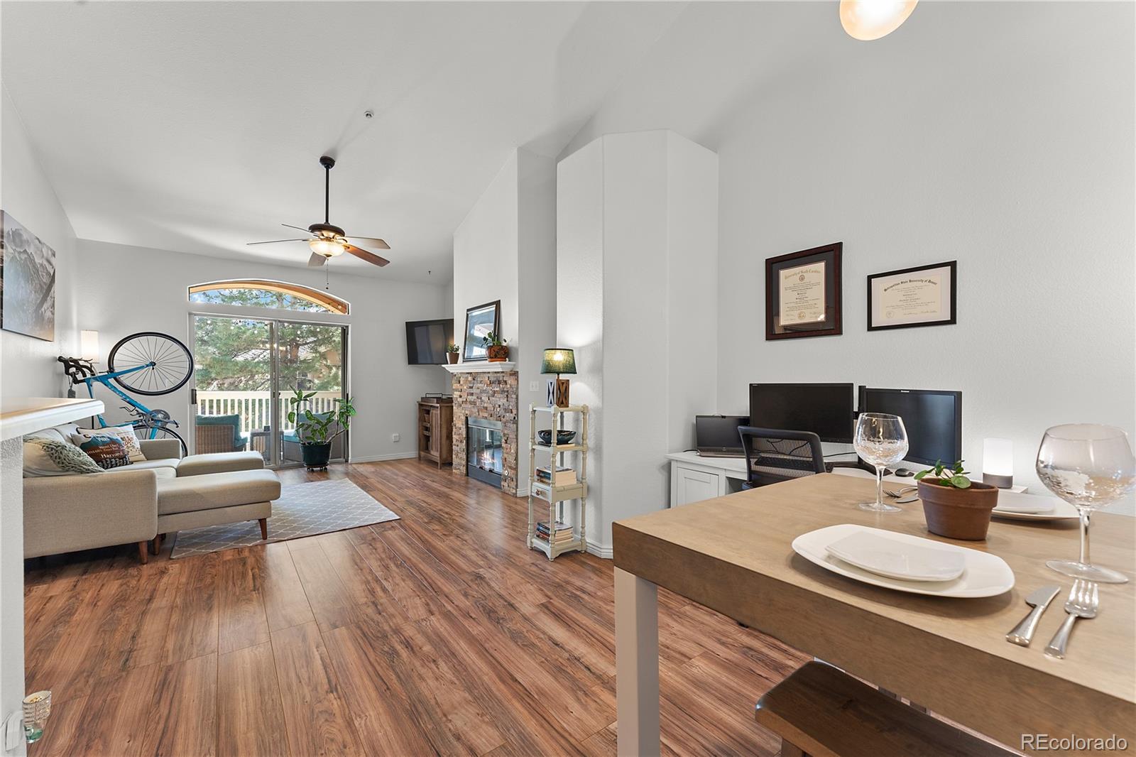 1632 W Canal Circle Unit: 933