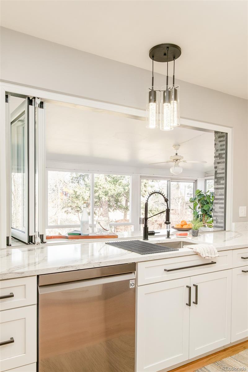 12339 W Carolina Drive