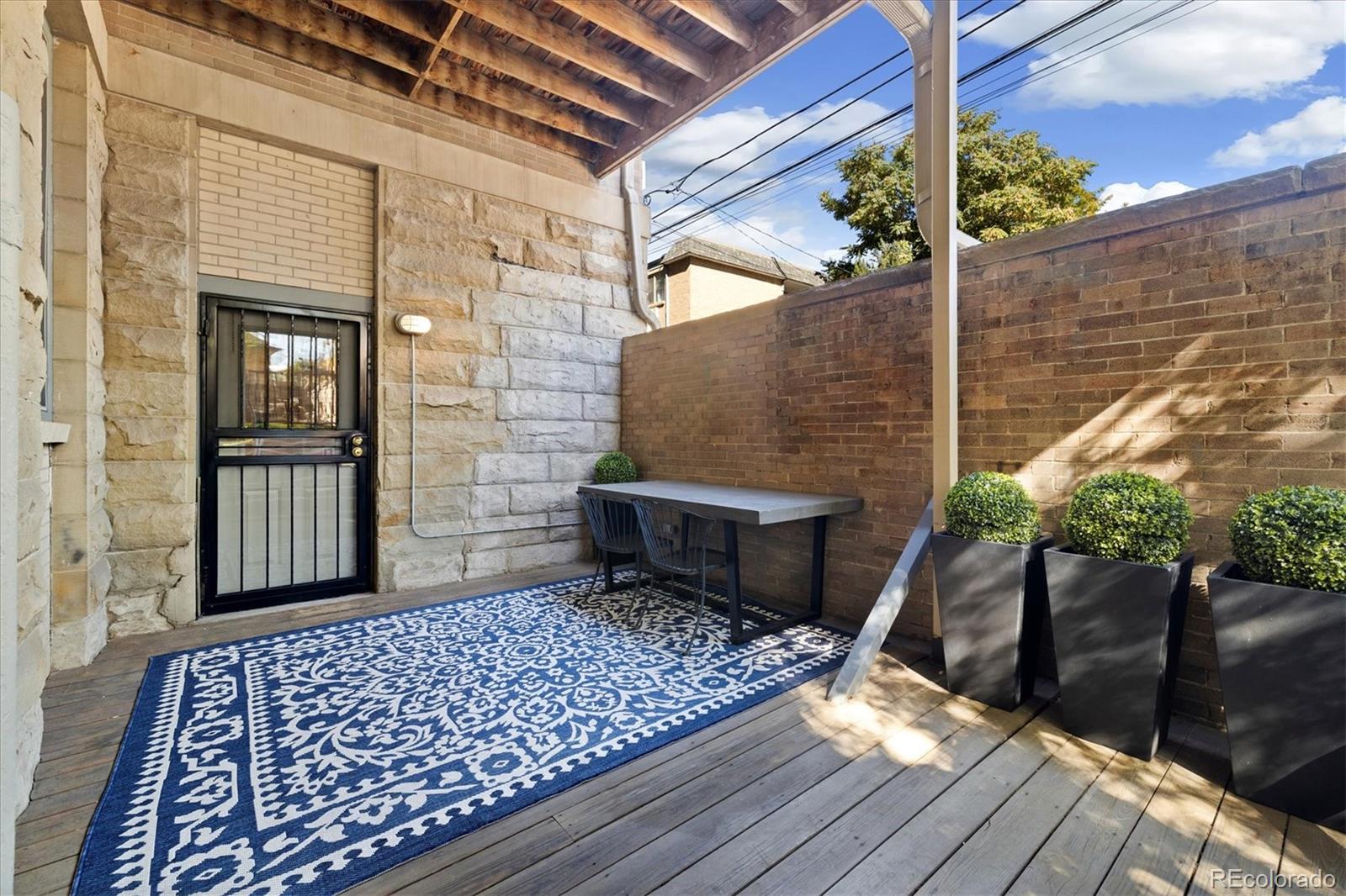 1140 Columbine Street Unit: 106