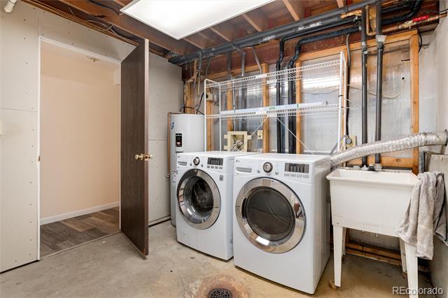 5524 W 60th Place