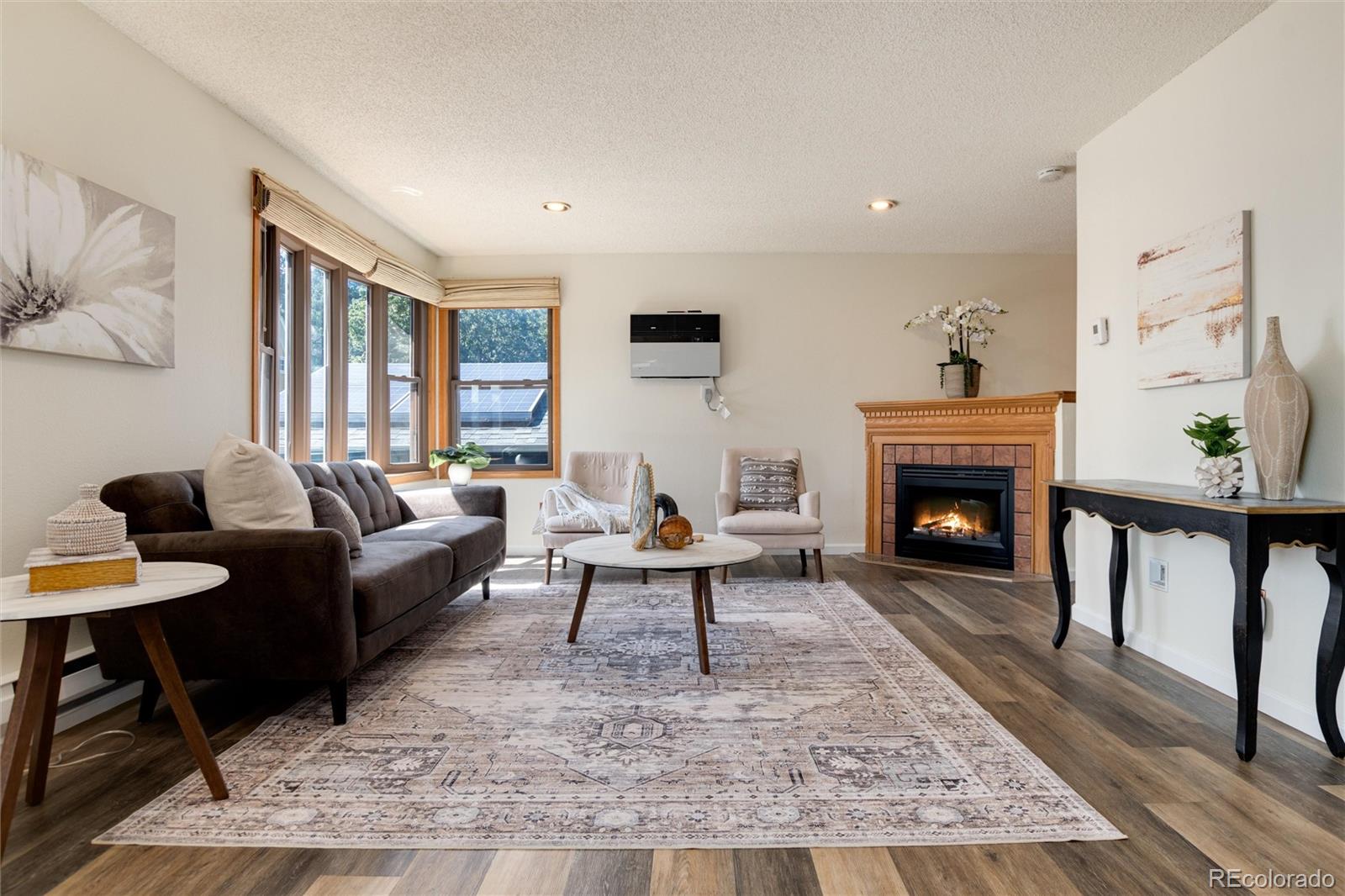 5524 W 60th Place