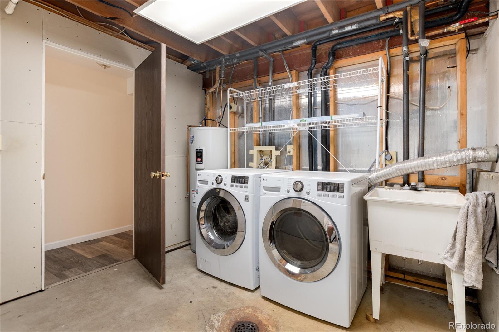 5524 W 60th Place