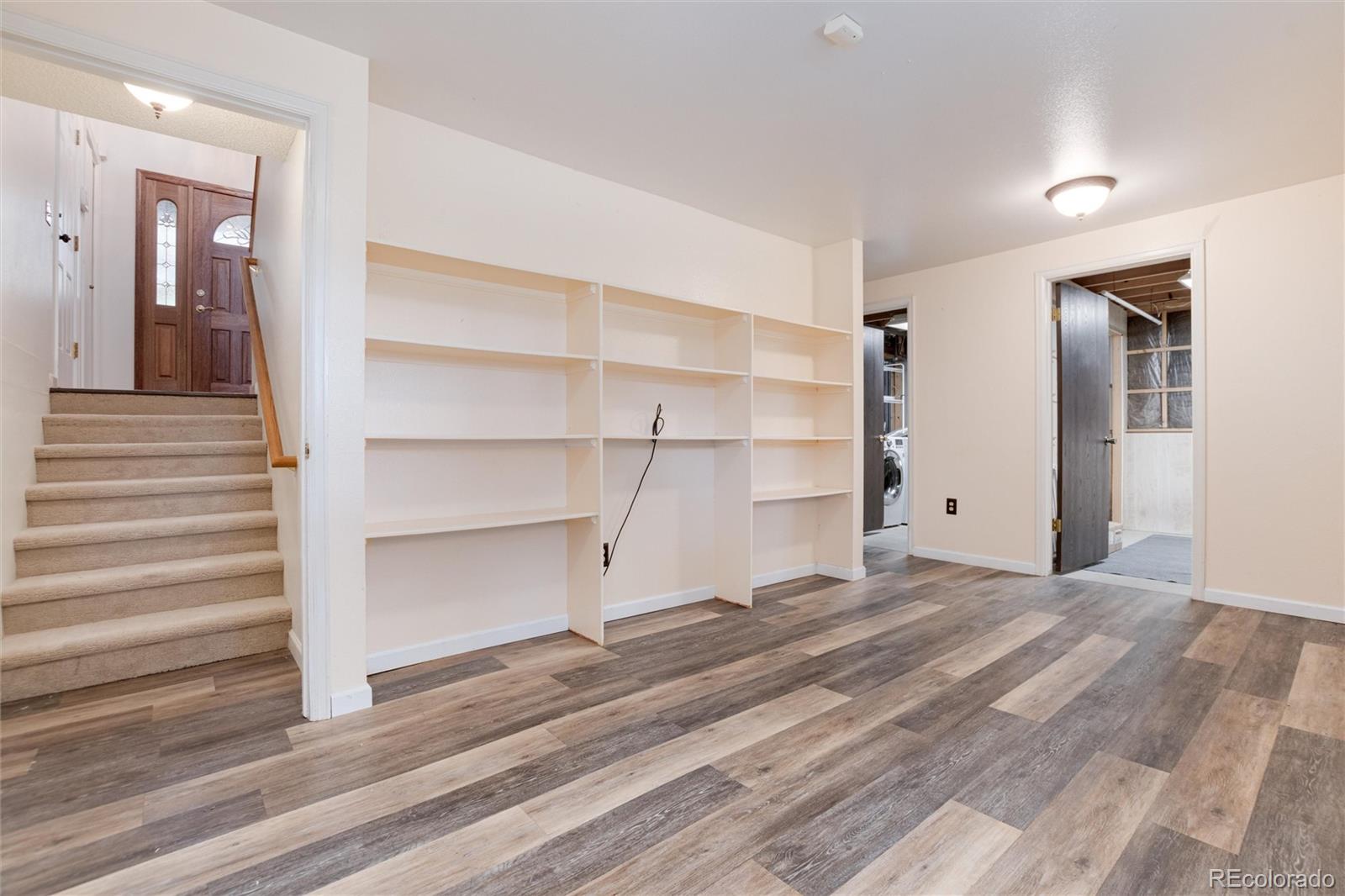 5524 W 60th Place