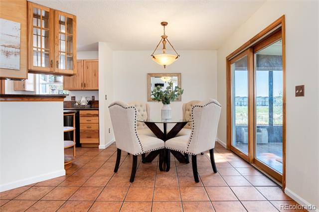 5524 W 60th Place