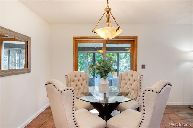 5524 W 60th Place