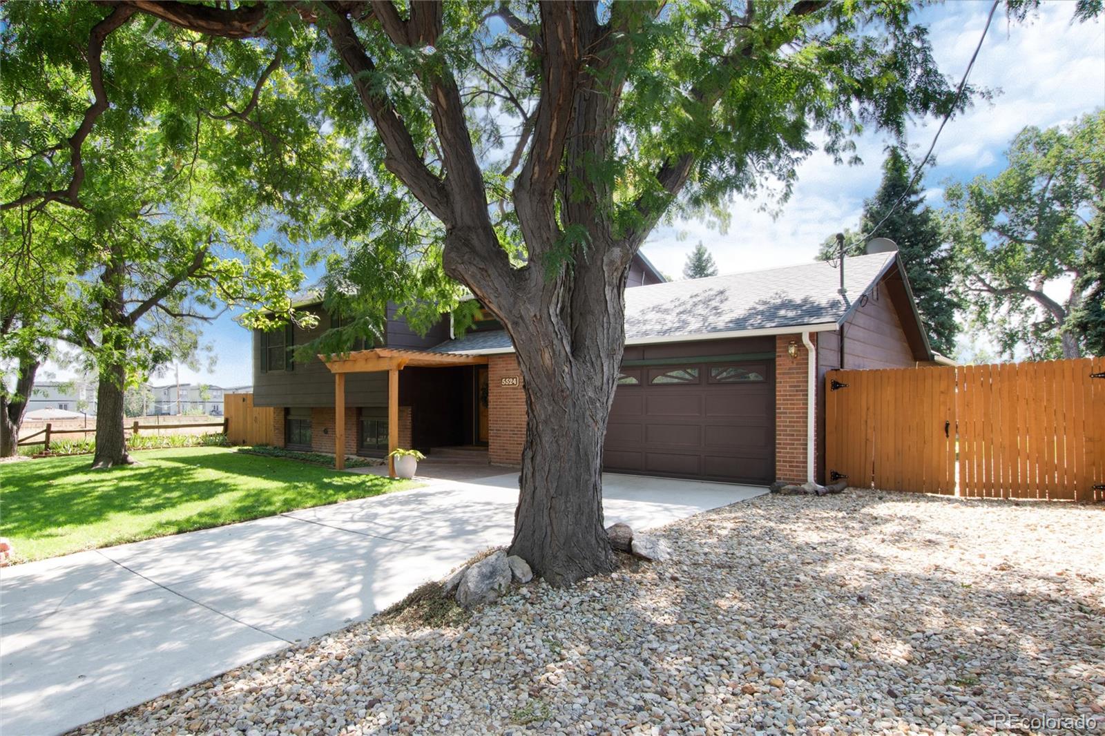 5524 W 60th Place
