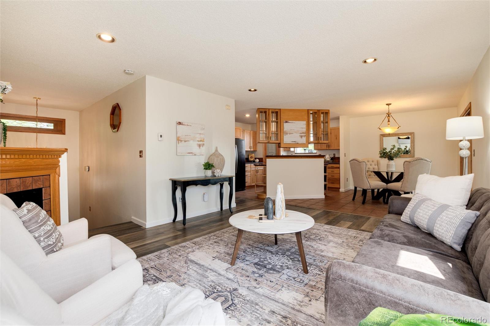 5524 W 60th Place