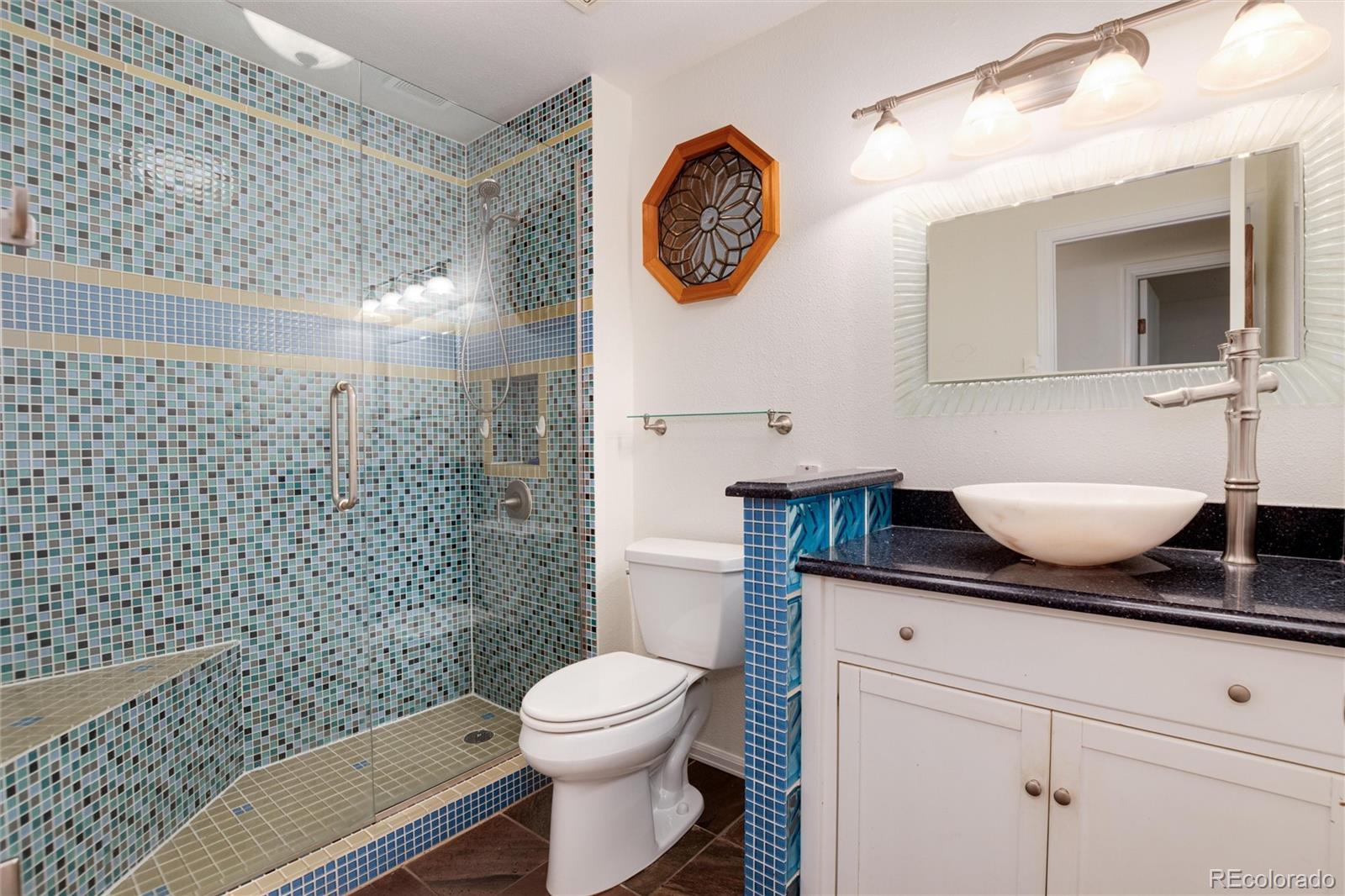 5524 W 60th Place