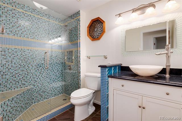 5524 W 60th Place