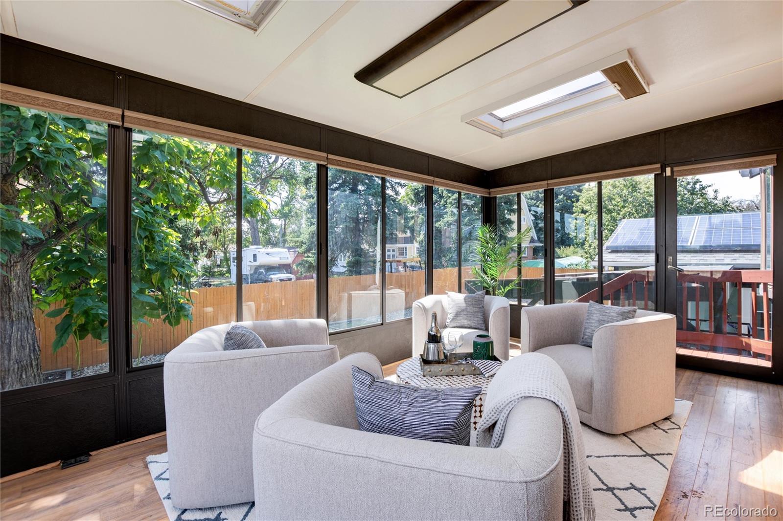 5524 W 60th Place