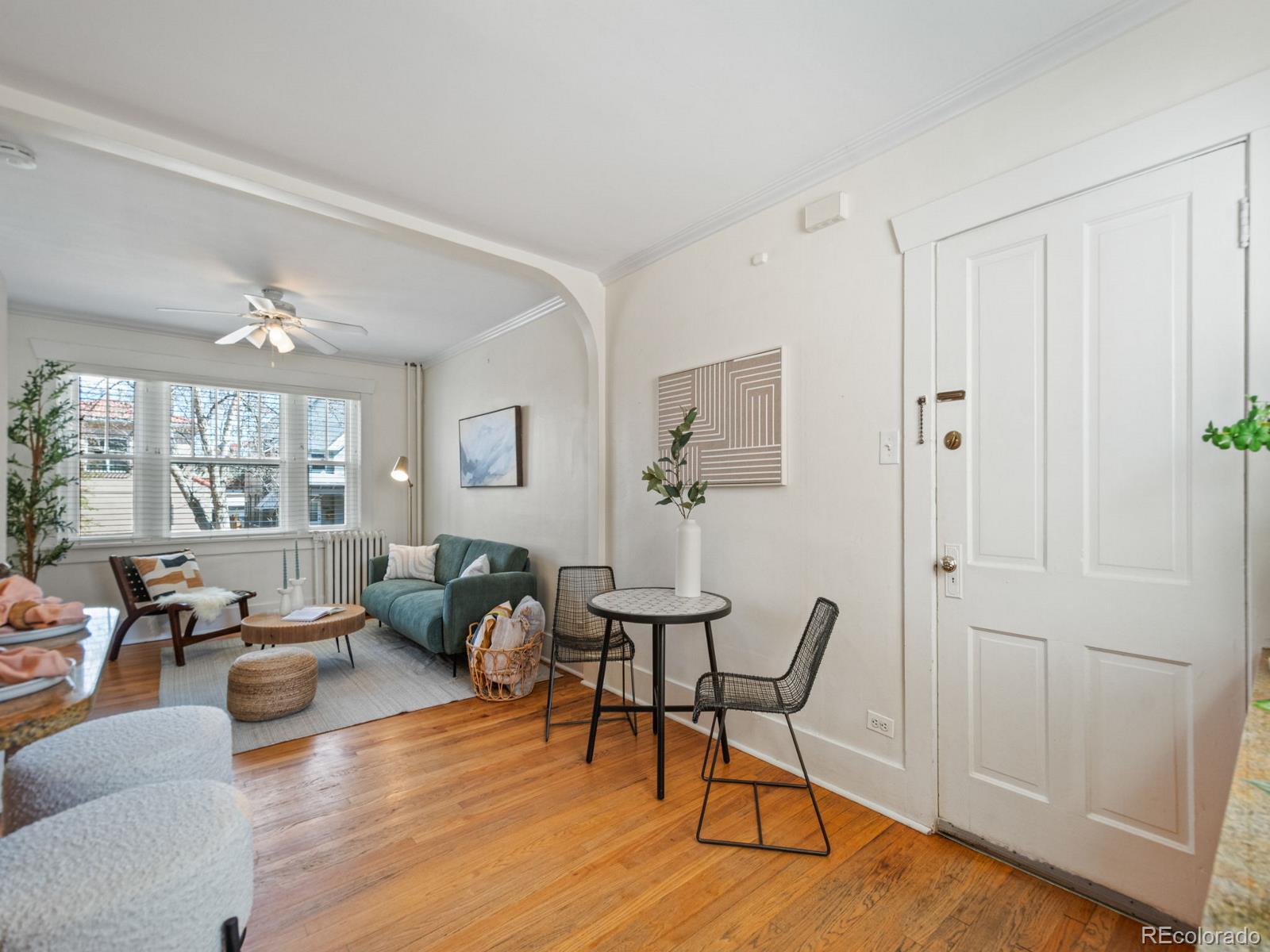 945 N Washington Street Unit: 201