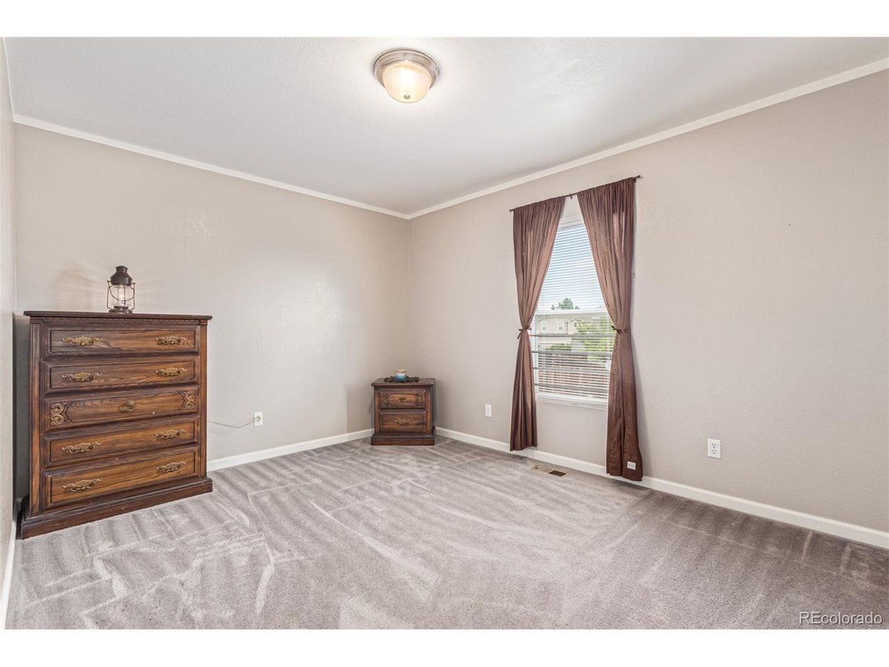 249 Vista Blvd