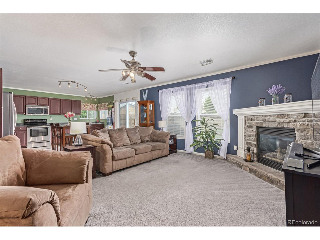 249 Vista Blvd