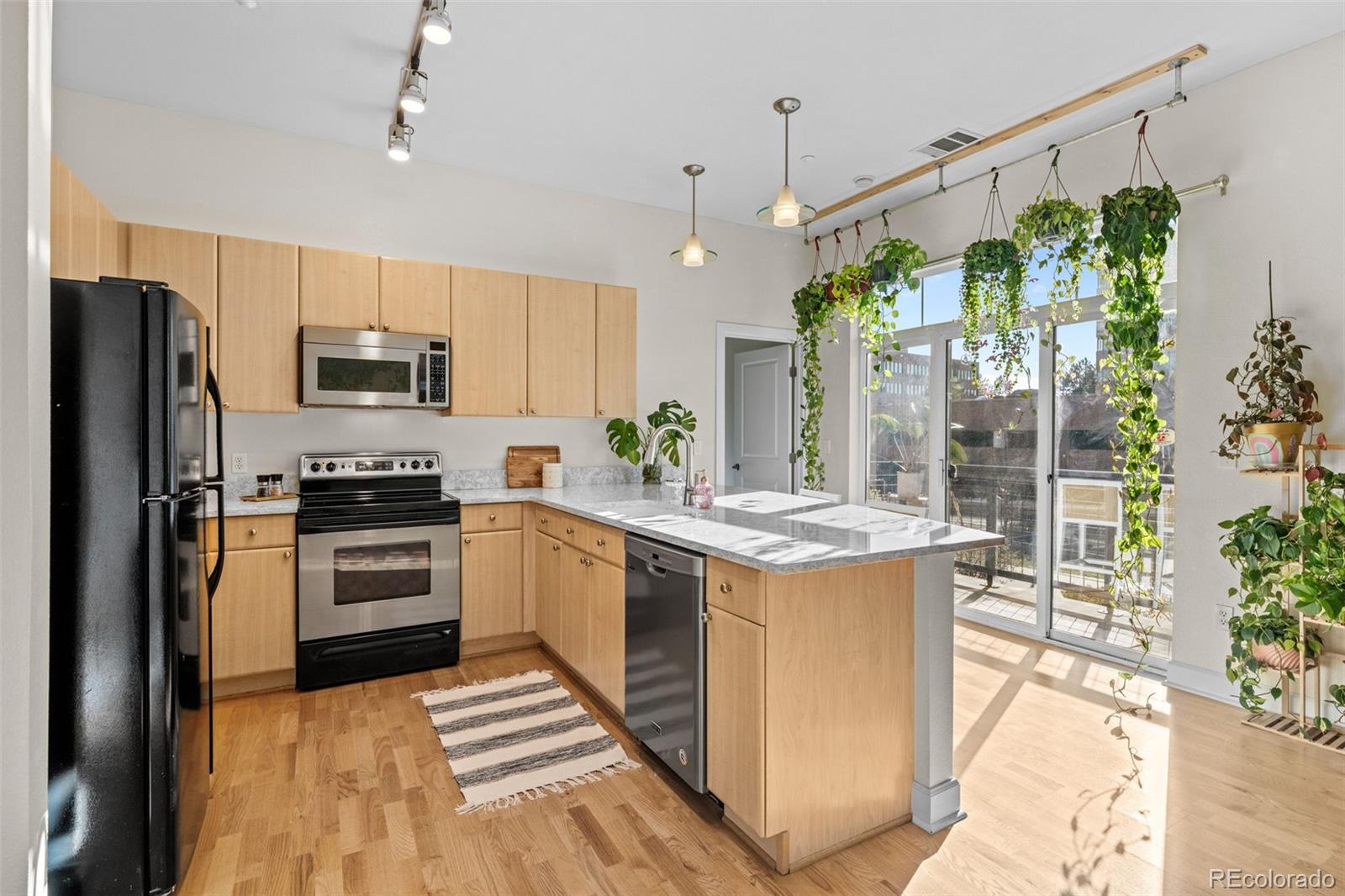 5677 Park Place Unit: 106A