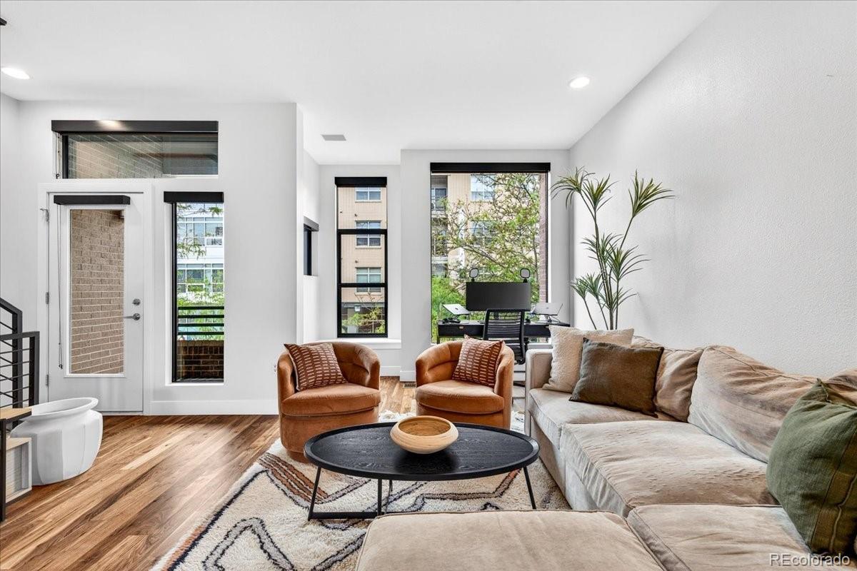 2900 Inca Street Unit: 7