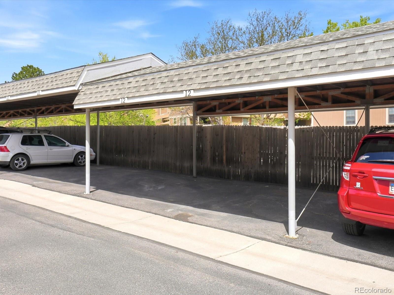 1527 S Owens Street Unit: 12