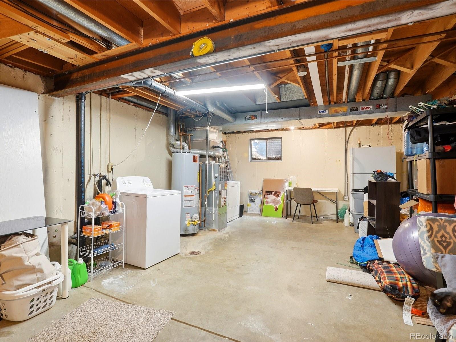 1527 S Owens Street Unit: 12