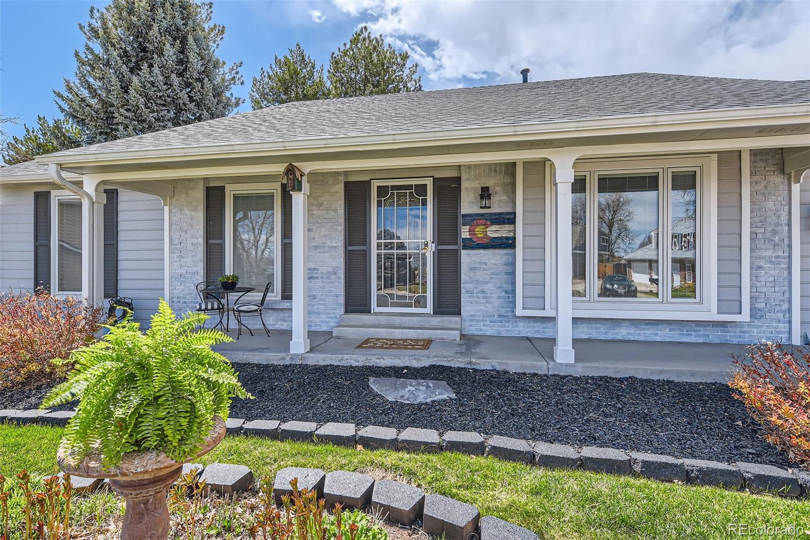 7946 S Pennsylvania Court