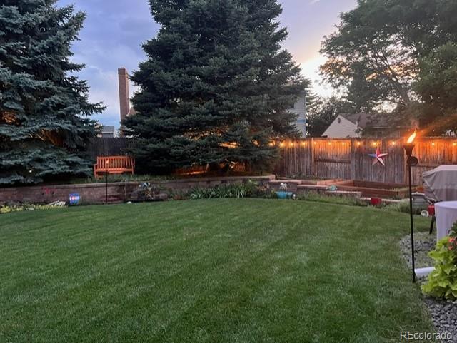 7946 S Pennsylvania Court