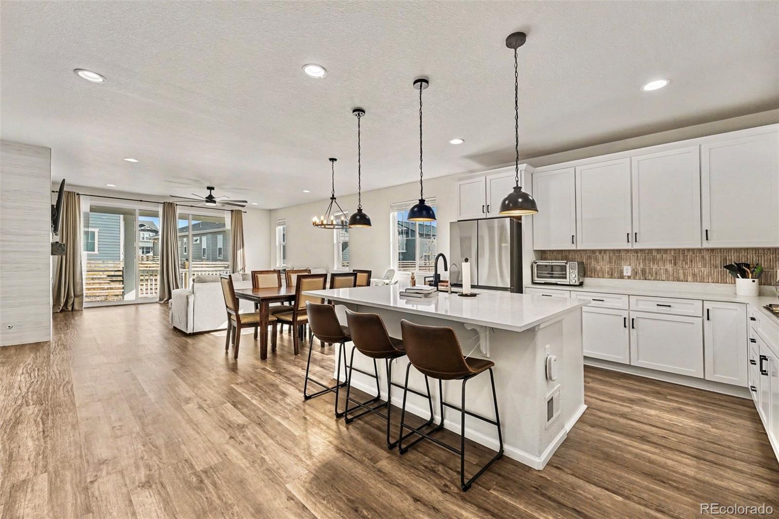 3866 N Fultondale Street