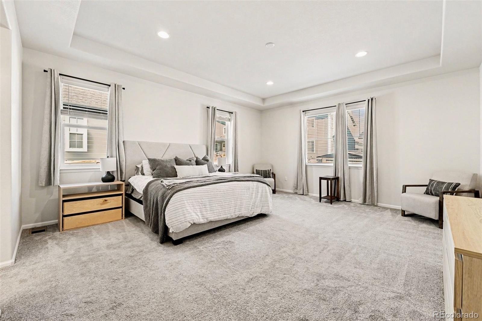 3866 N Fultondale Street