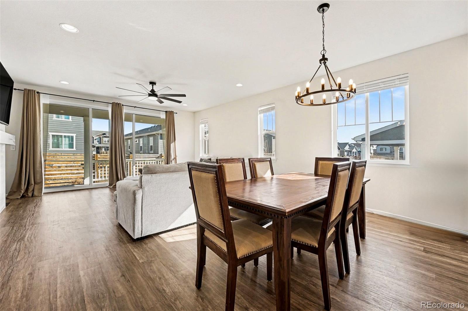 3866 N Fultondale Street