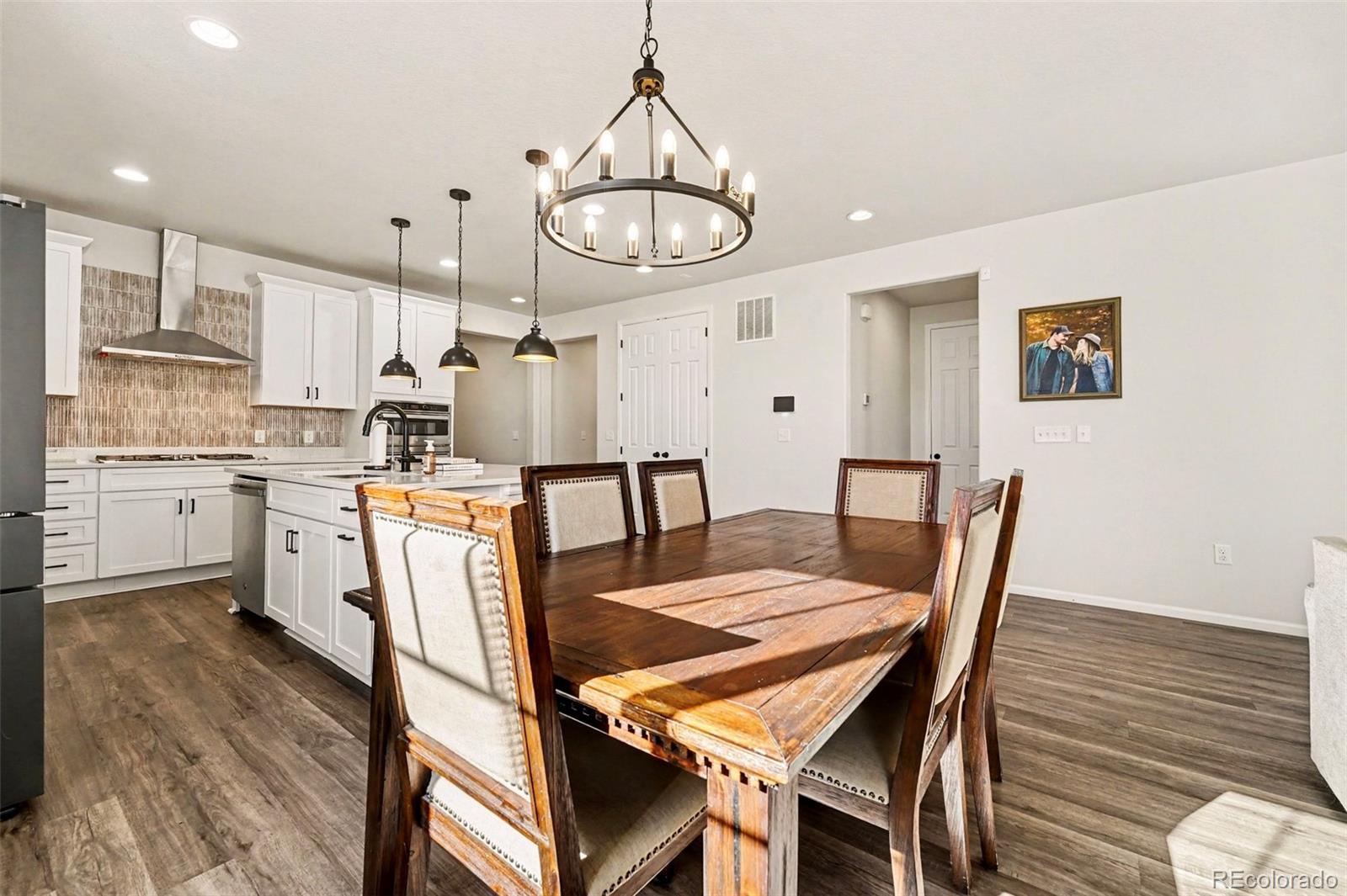 3866 N Fultondale Street