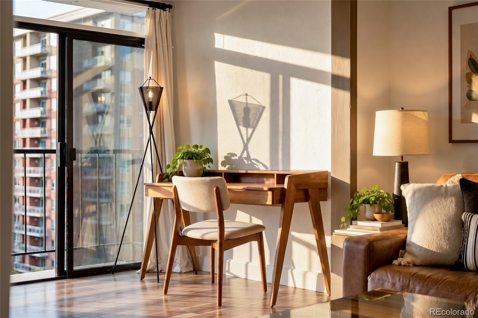 2 Adams Street Unit: 908