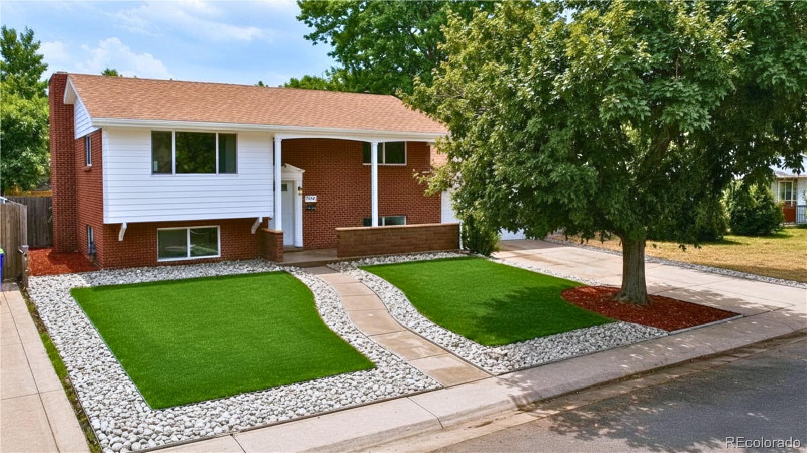12006 E Arizona Drive