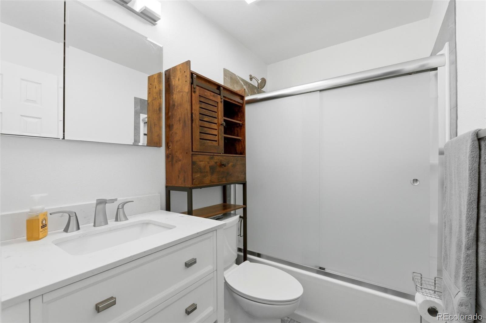 8985 W Euclid Avenue