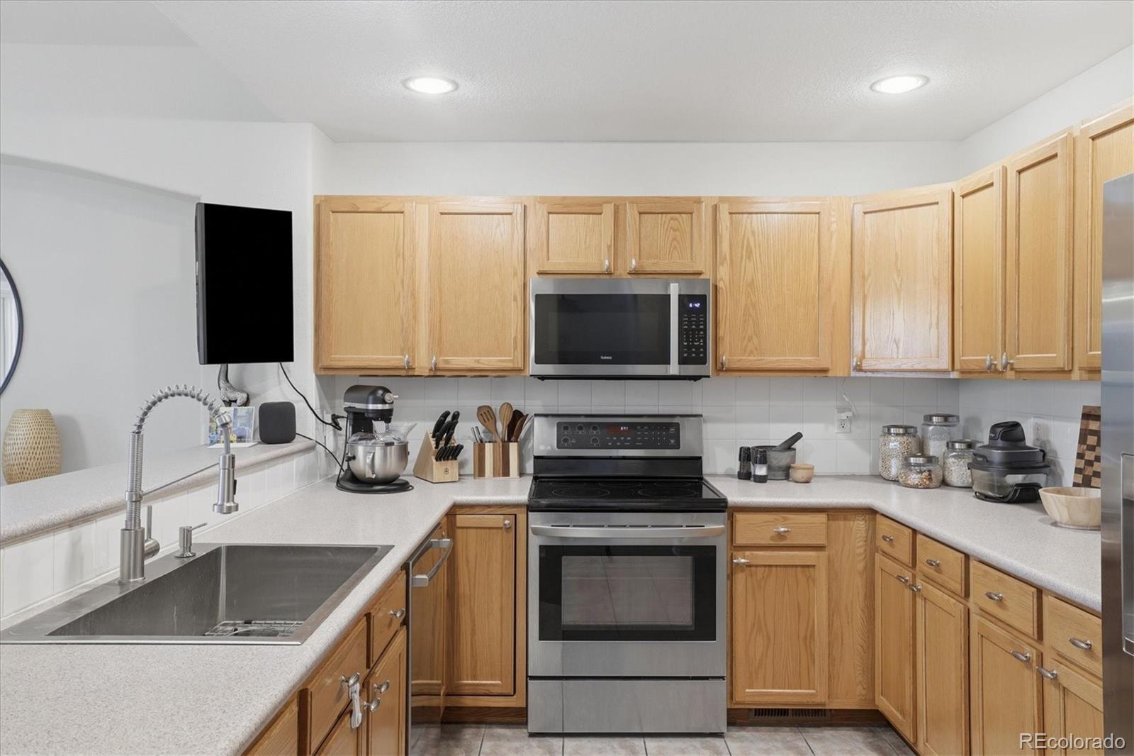 6607 S Forest Way Unit: E