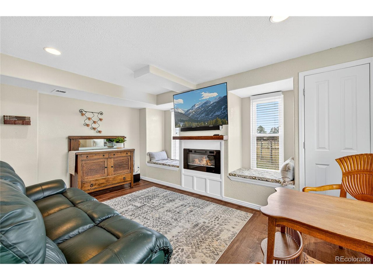 2464 Remington Rd