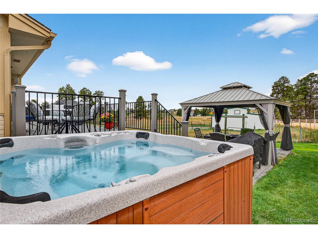 2464 Remington Rd