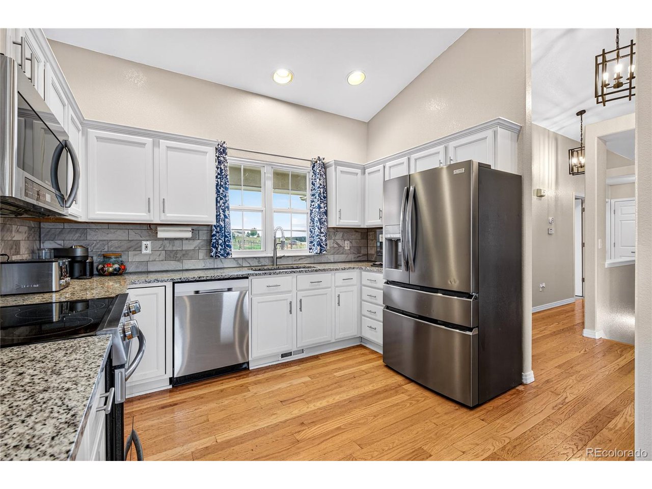 2464 Remington Rd