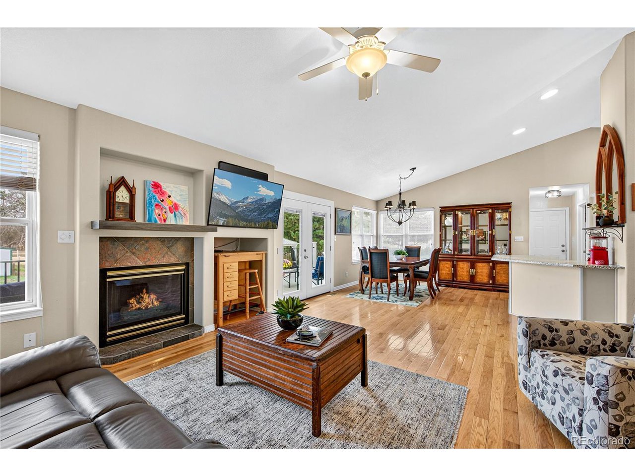 2464 Remington Rd