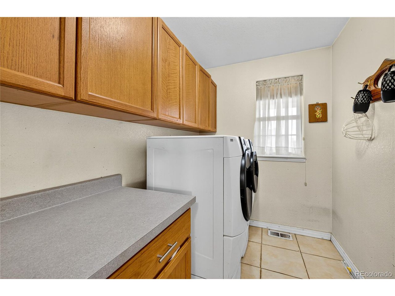 2464 Remington Rd