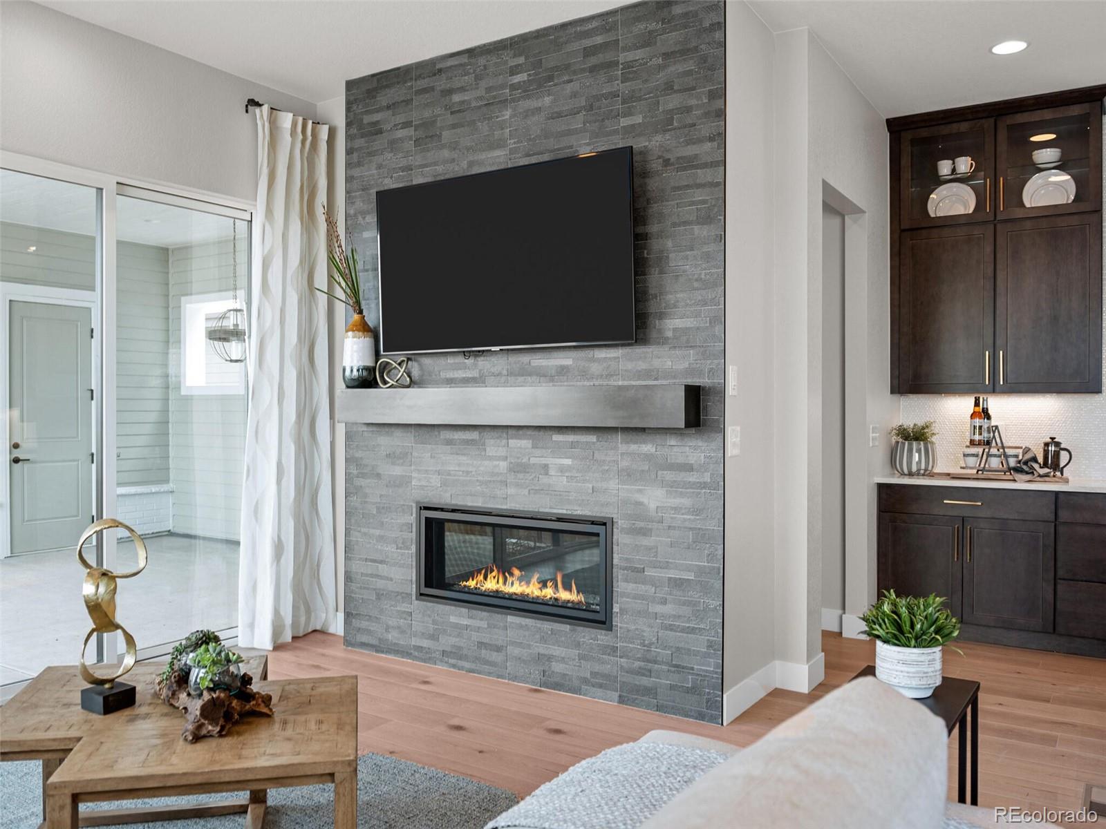 6244 N Lisbon Street