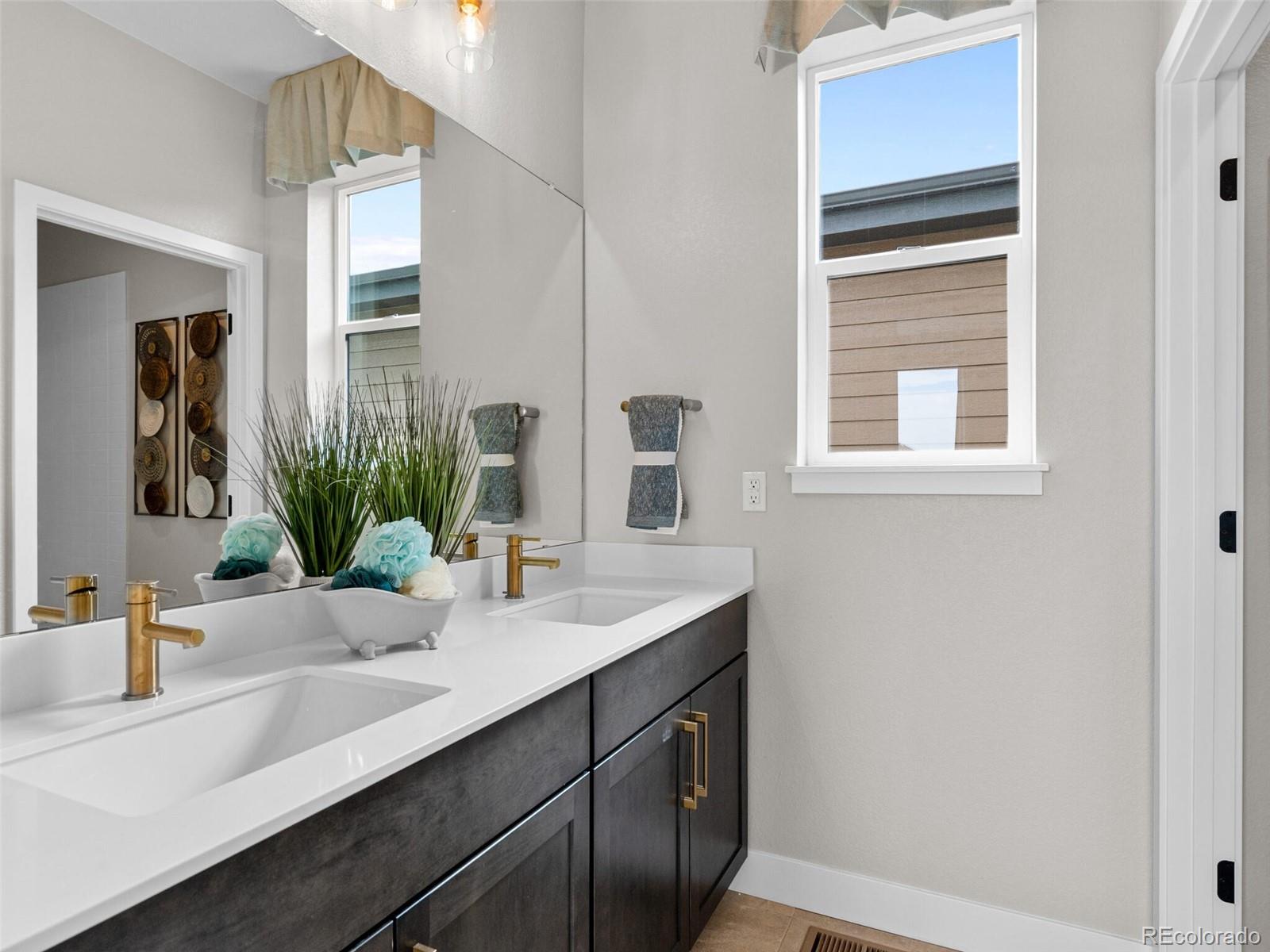 6244 N Lisbon Street