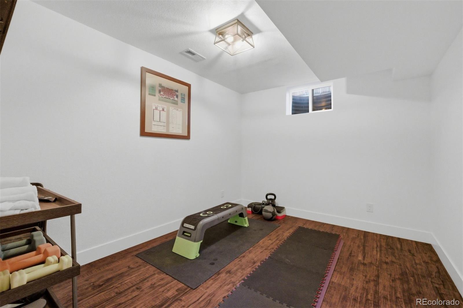 485 S Krameria Street