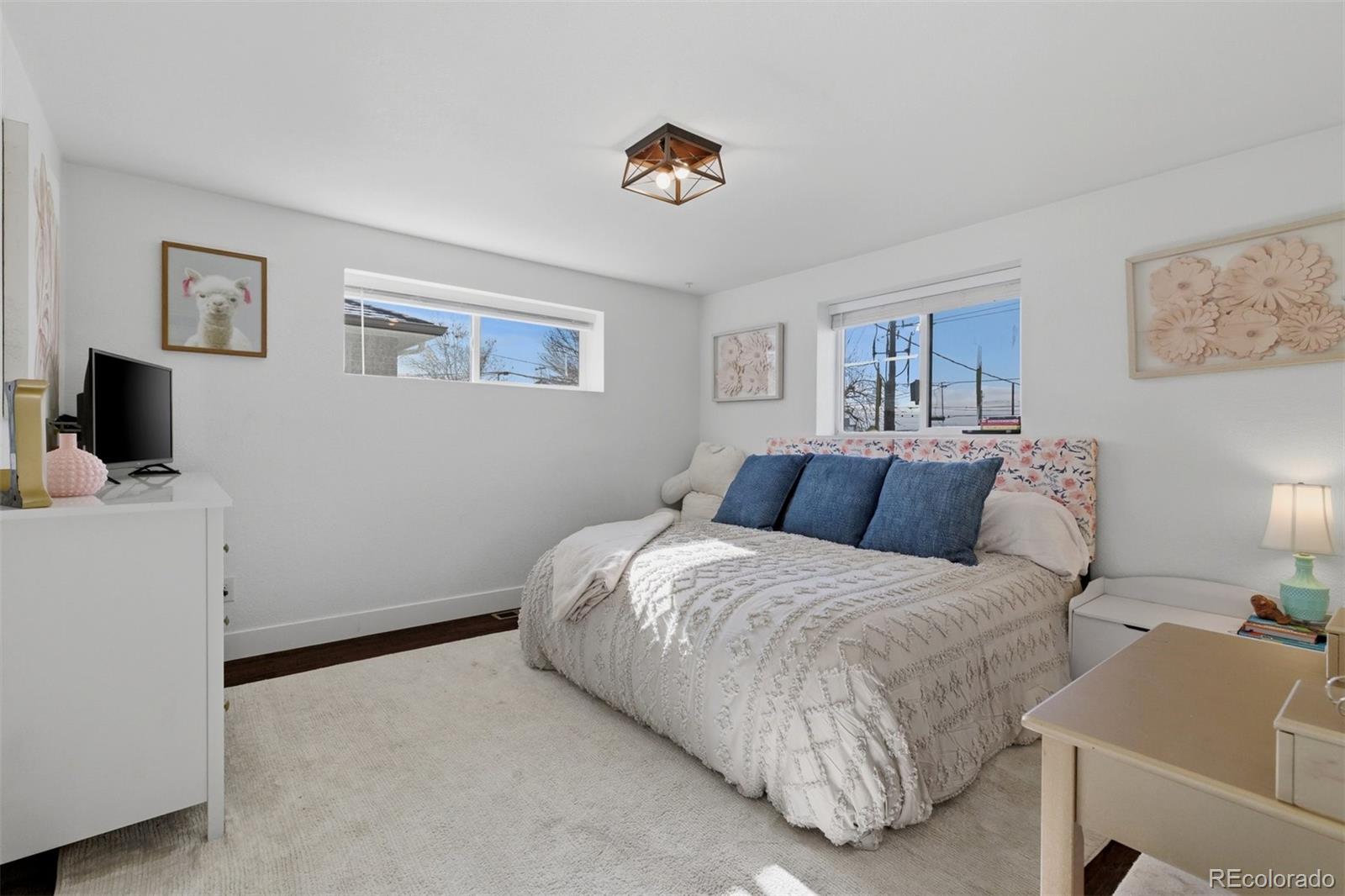 485 S Krameria Street