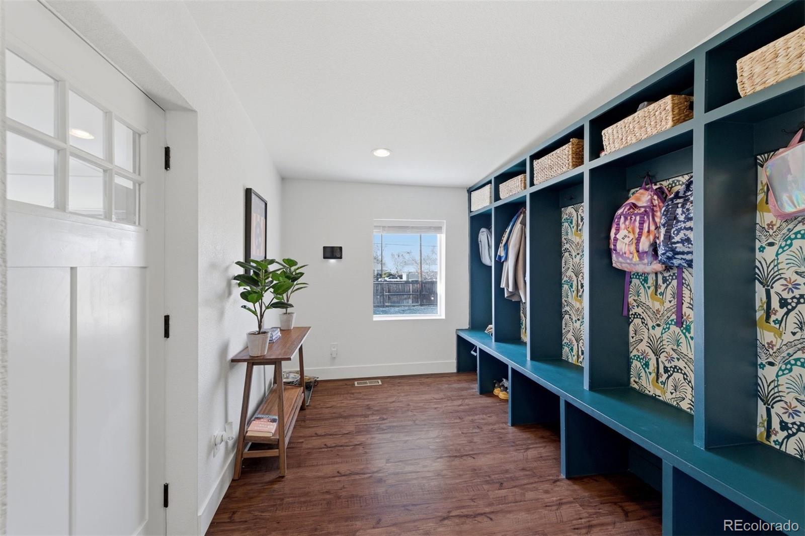 485 S Krameria Street