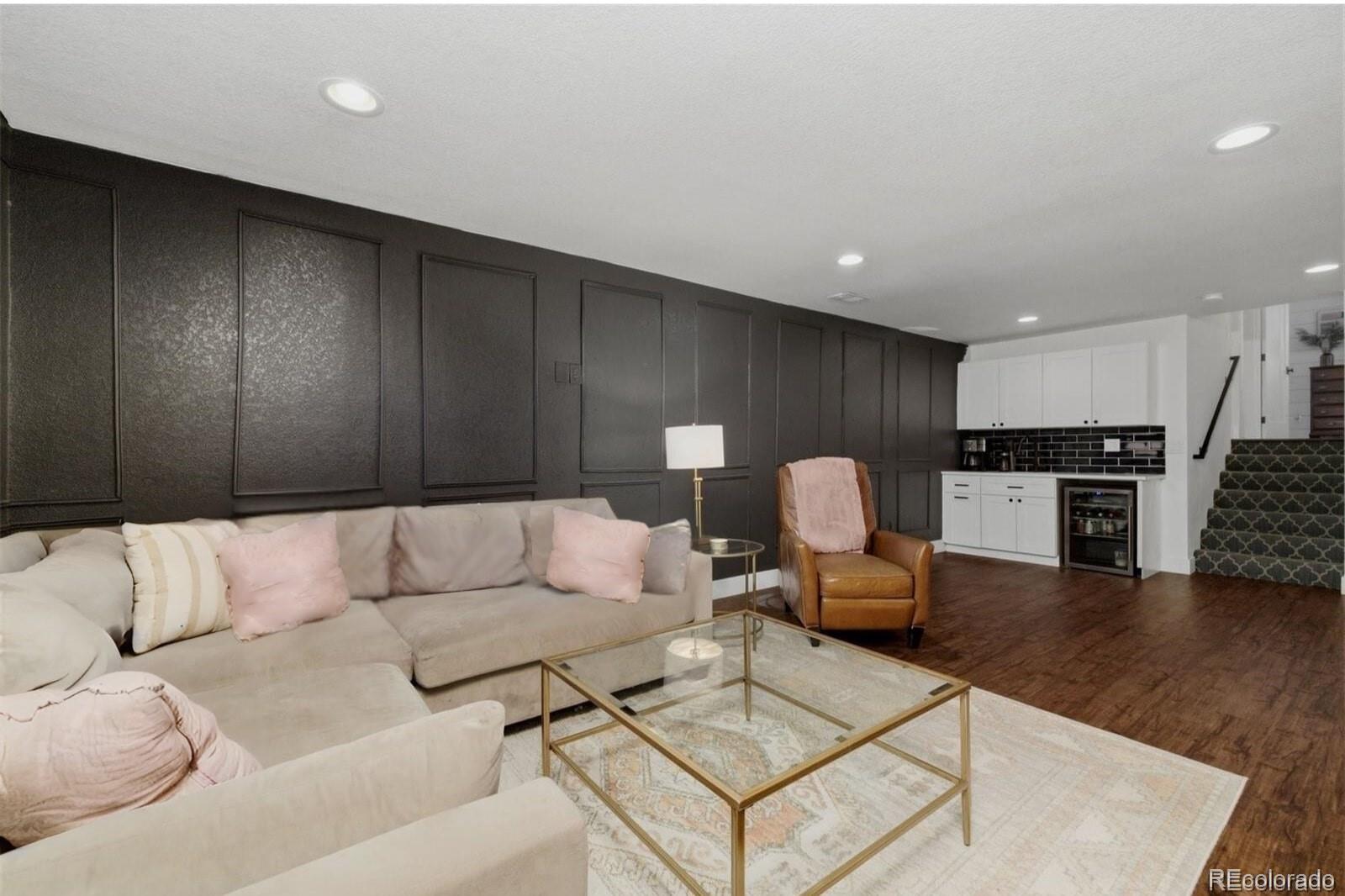 485 S Krameria Street