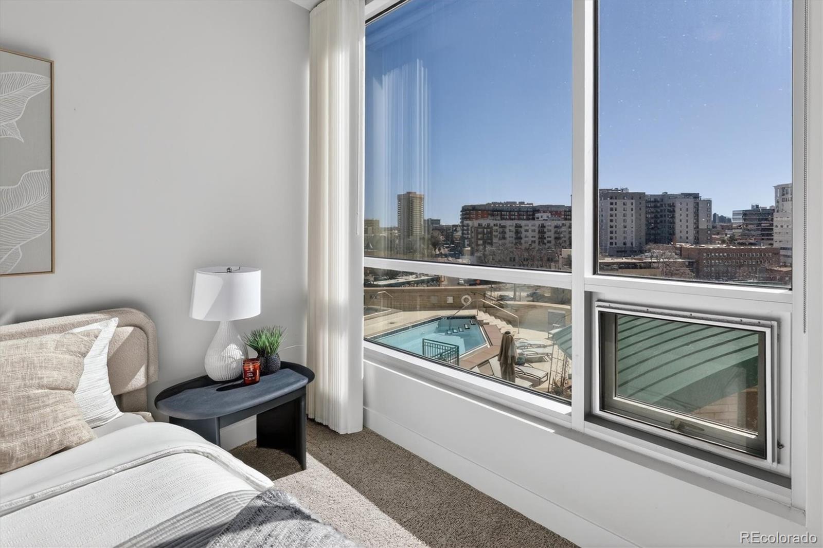 2001 Lincoln Street Unit: 810