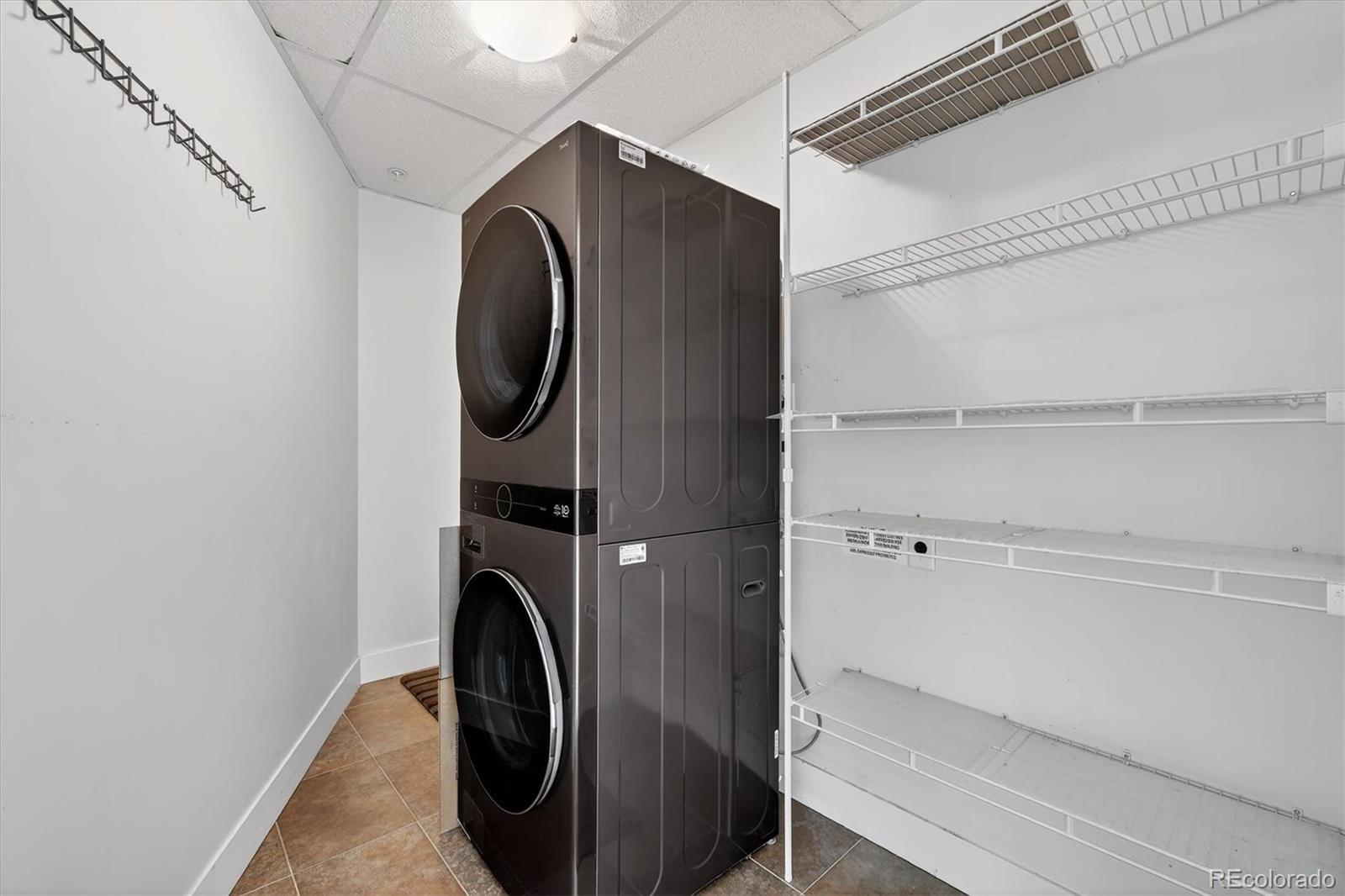 2001 Lincoln Street Unit: 810