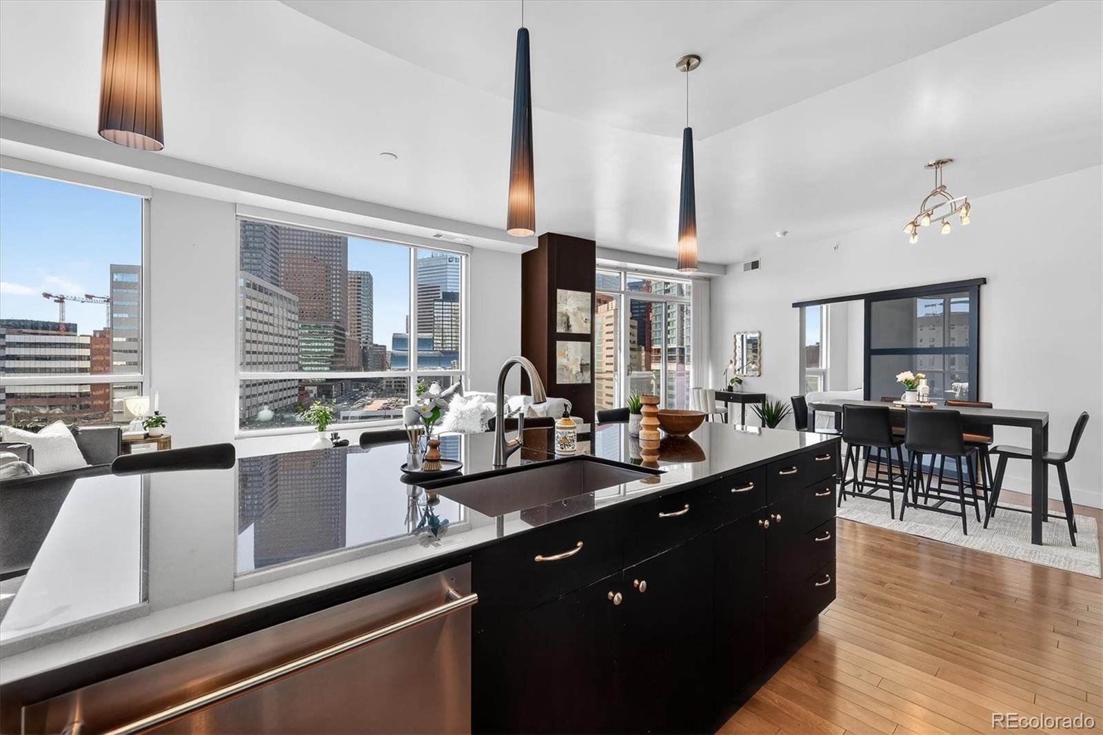 2001 Lincoln Street Unit: 810