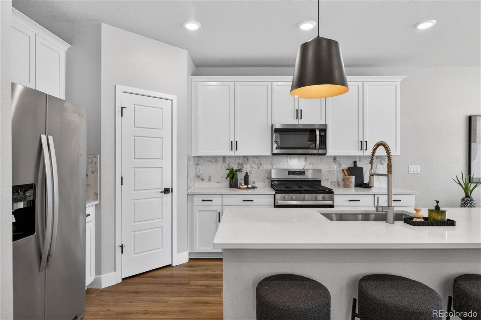 4649 S Kipling Circle