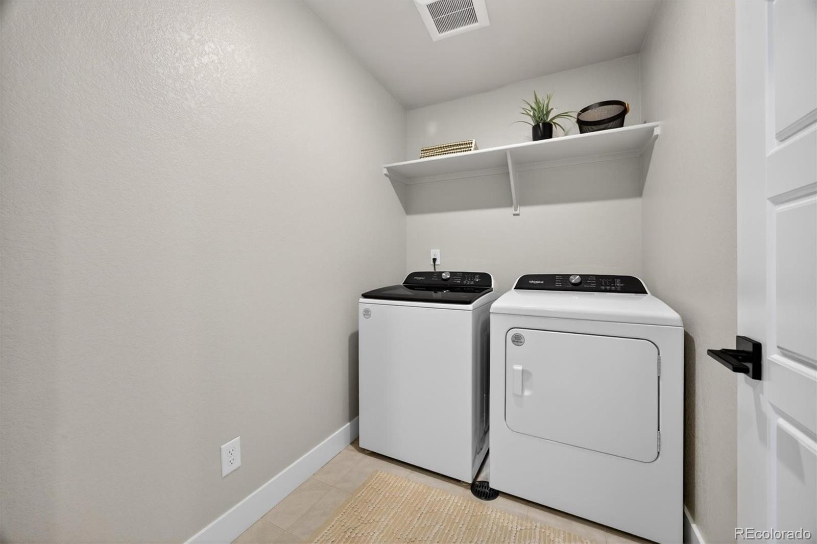 4649 S Kipling Circle