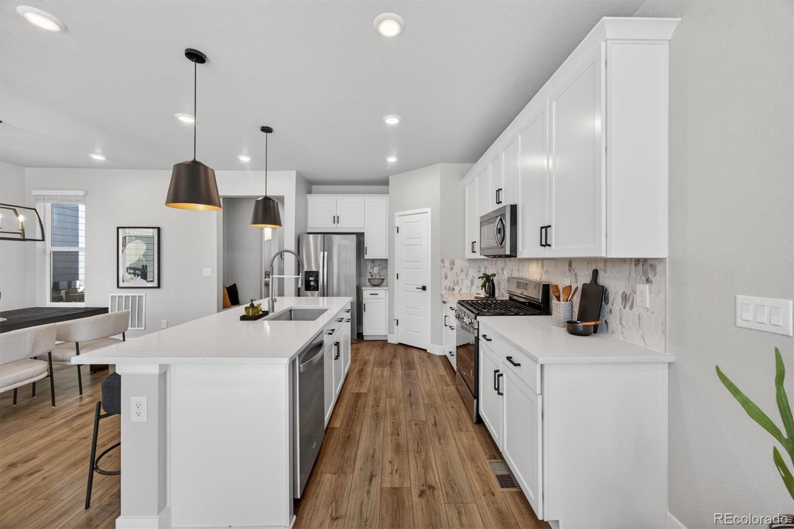 4649 S Kipling Circle